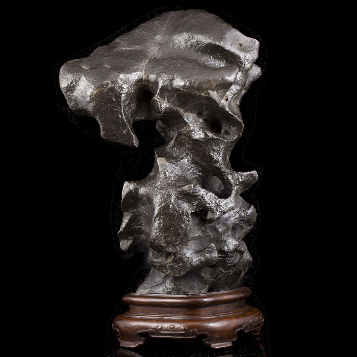 Scholars objects
