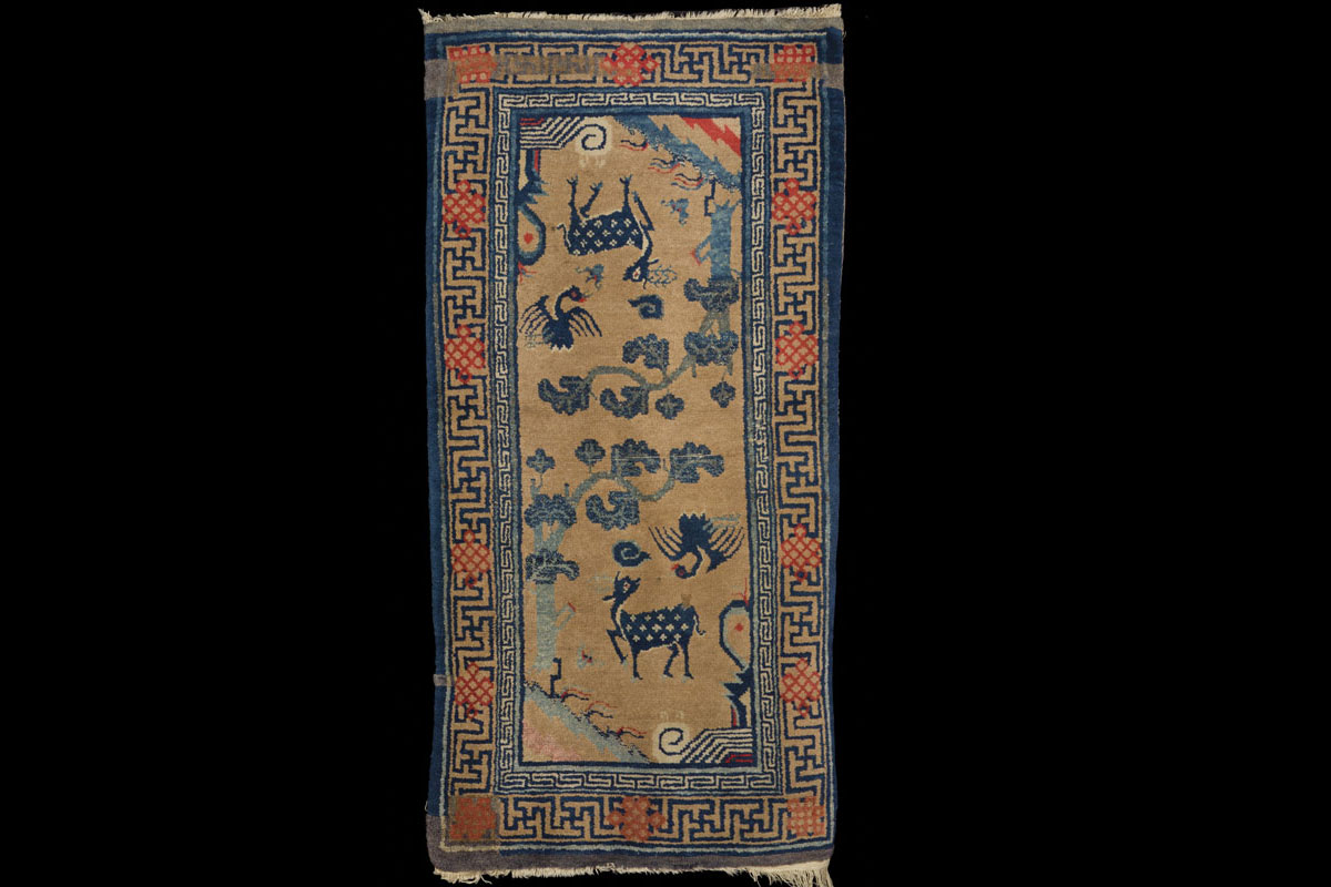 Chinese saddle rug